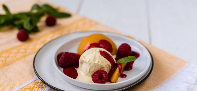 Peach melba
