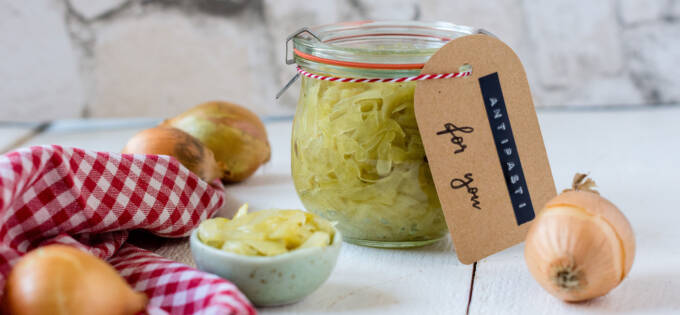 Antipasti with onions